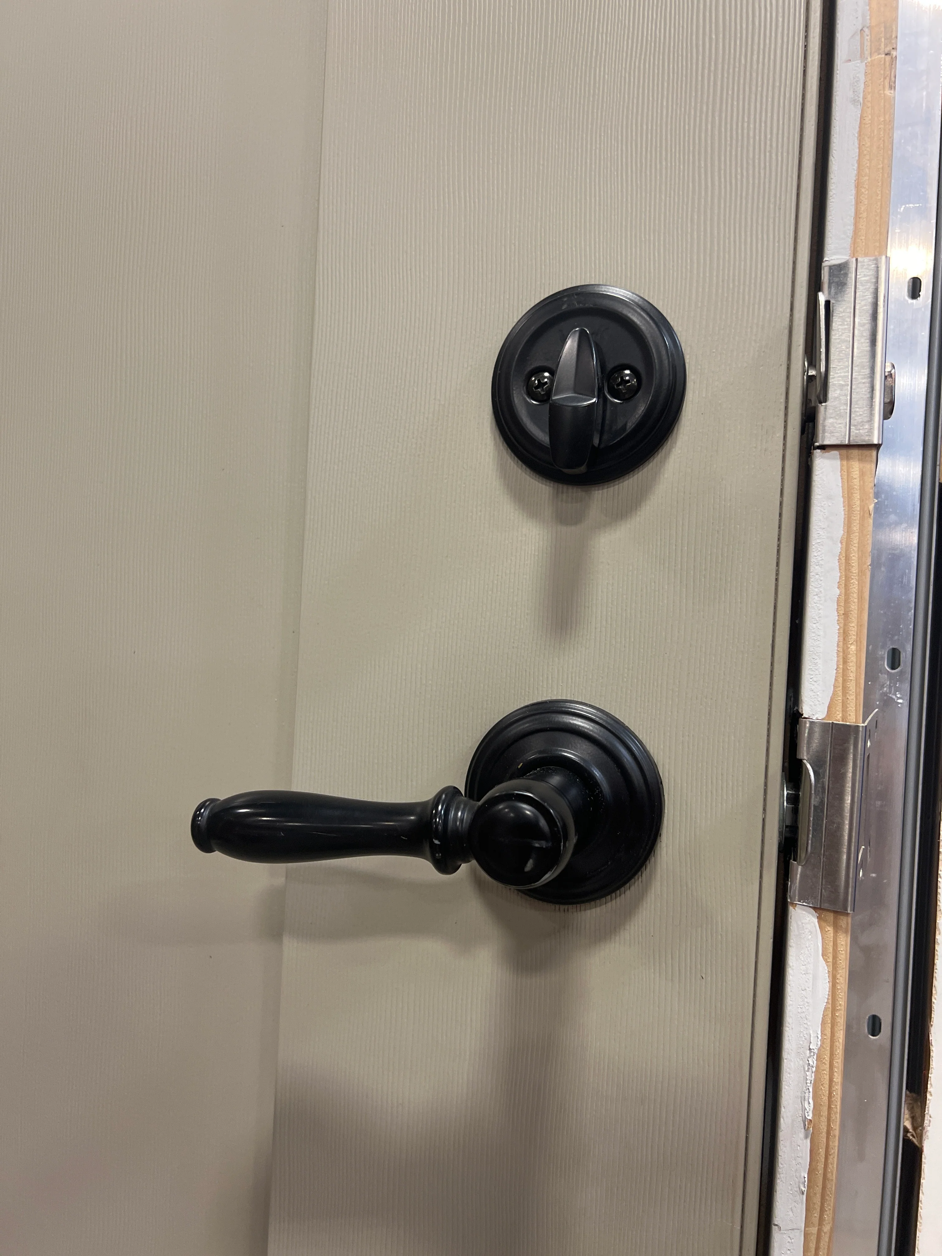 Krosswood Left Hand Prehung Door 40.5” x 83.5” - Image 3